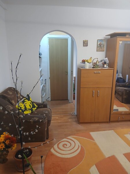 Sector 4, Piata Resita, Bucuresti,